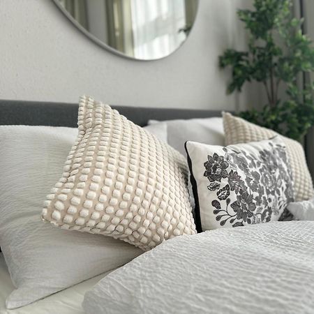 Spacious Apartment, 3 Min To U1 Reumannplatz Vienna Luaran gambar