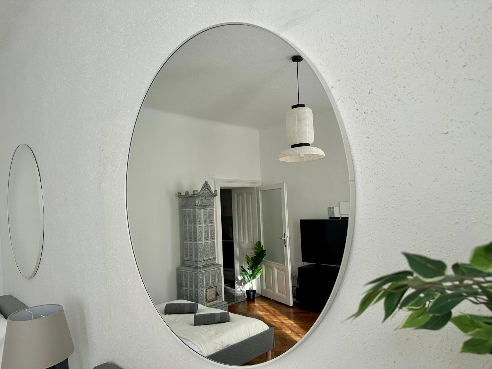 Spacious Apartment, 3 Min To U1 Reumannplatz Vienna Luaran gambar